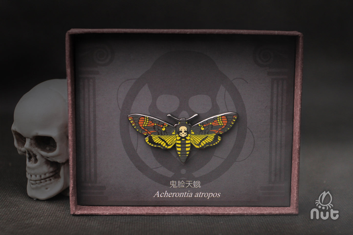Insect Badge “The gods come down Ⅰ” Acherontia atropos